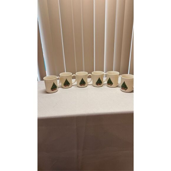 SALEM PORCELAIN HOLLY FRANCE MILK GLASS MUGS WREATH CHRISTMAS TREE SET OF 6 - Picture 2 of 7